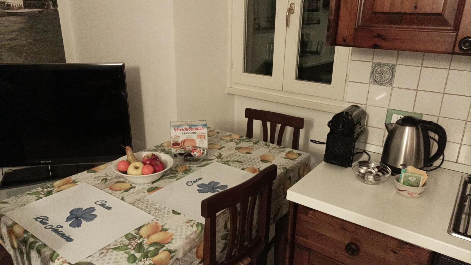 Casa Blu Jasmine Apartment Гарняно Екстериор снимка